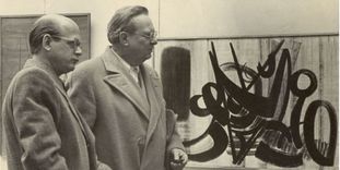 Ottomar Domnick und Willi Baumeister vor einem Werk von Hans Hartung